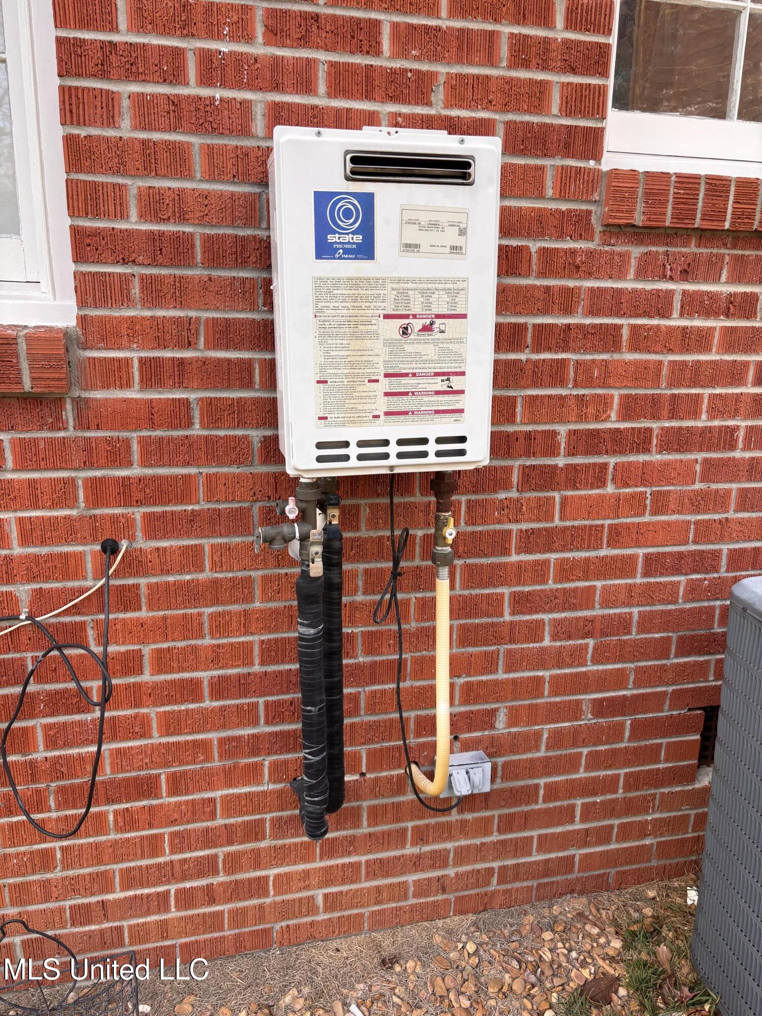 941 South Church Street Brookhaven, MS 39601 - Photo 9 of 38 IMG_6668