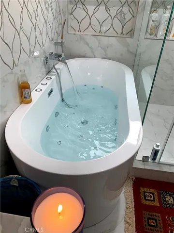 $8,900 | 5442 West 76th Street, Westchester, CA 90045