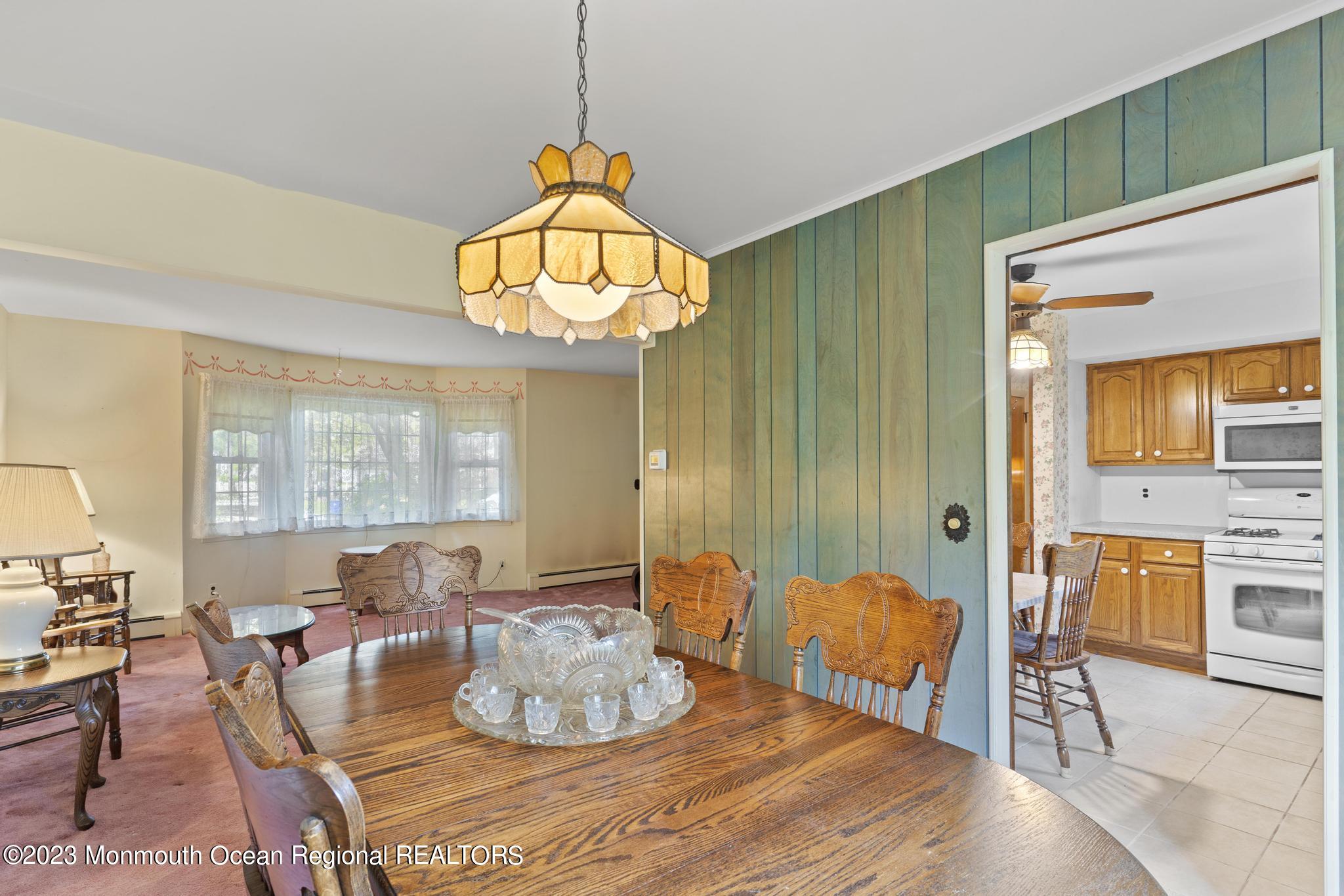 428 Bertha Road Toms River, NJ 08755 - Photo 11 of 35 428 Bertha Rd (13)