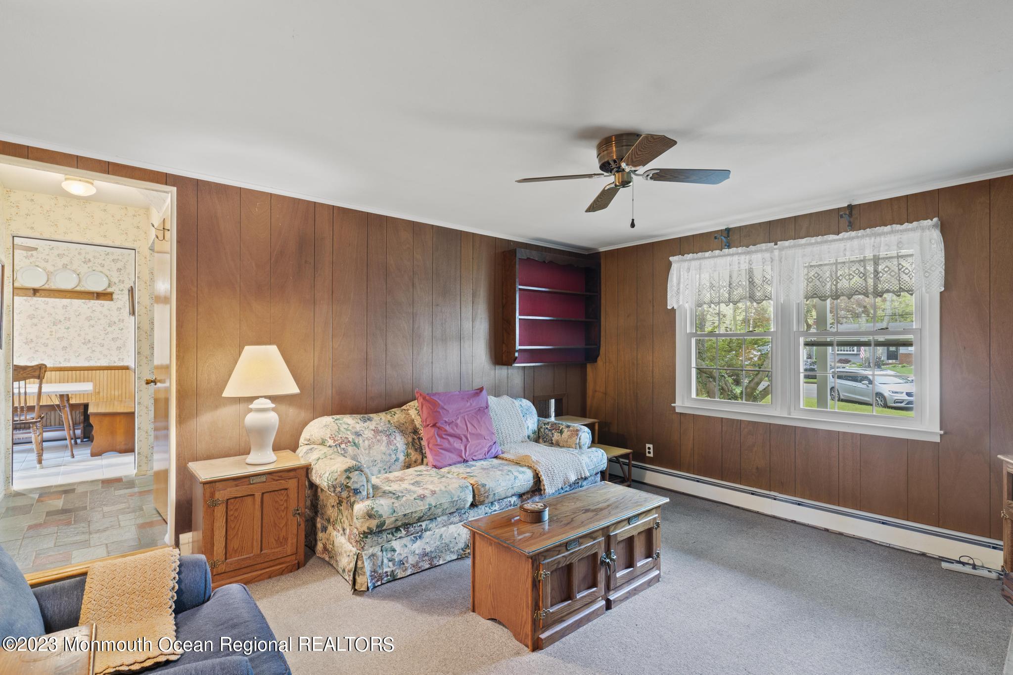 428 Bertha Road Toms River, NJ 08755 - Photo 16 of 35 428 Bertha Rd (18)