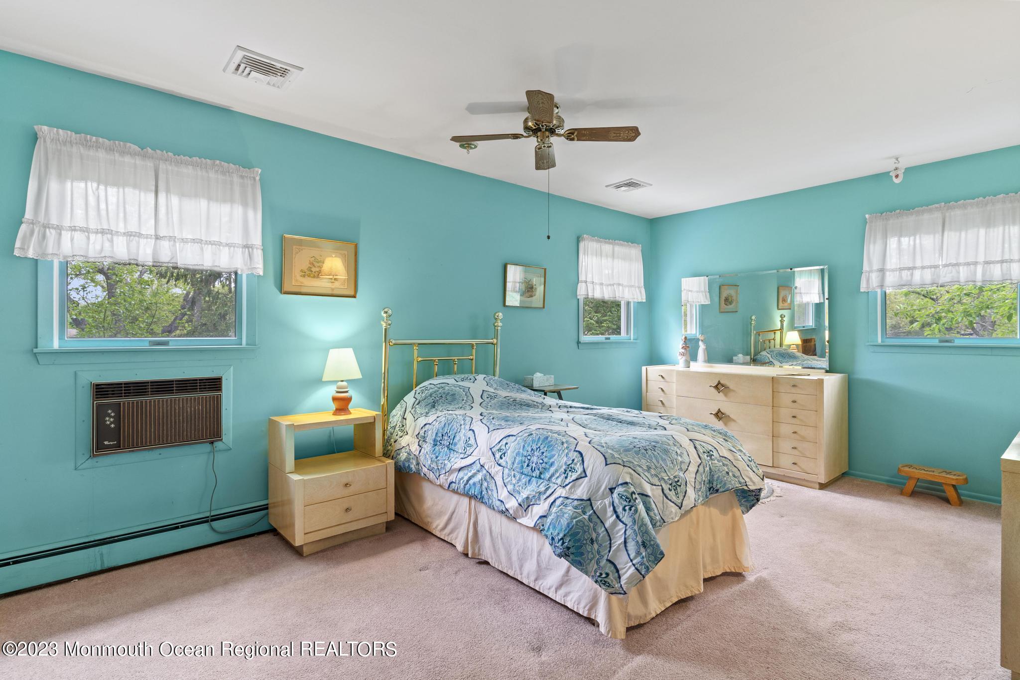 428 Bertha Road Toms River, NJ 08755 - Photo 24 of 35 428 Bertha Rd (26)