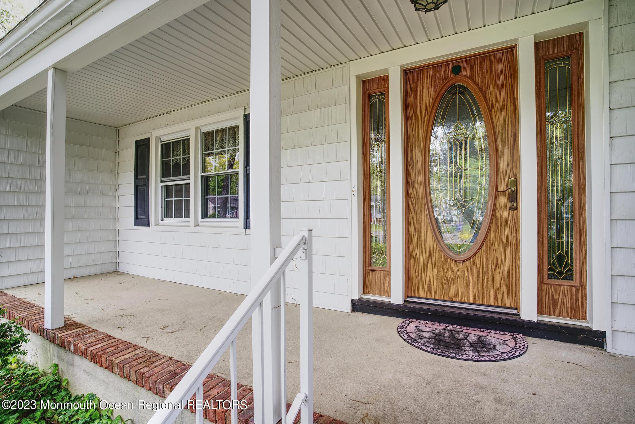 428 Bertha Road Toms River, NJ 08755 - Photo 4 of 35 428 Bertha Rd (5)