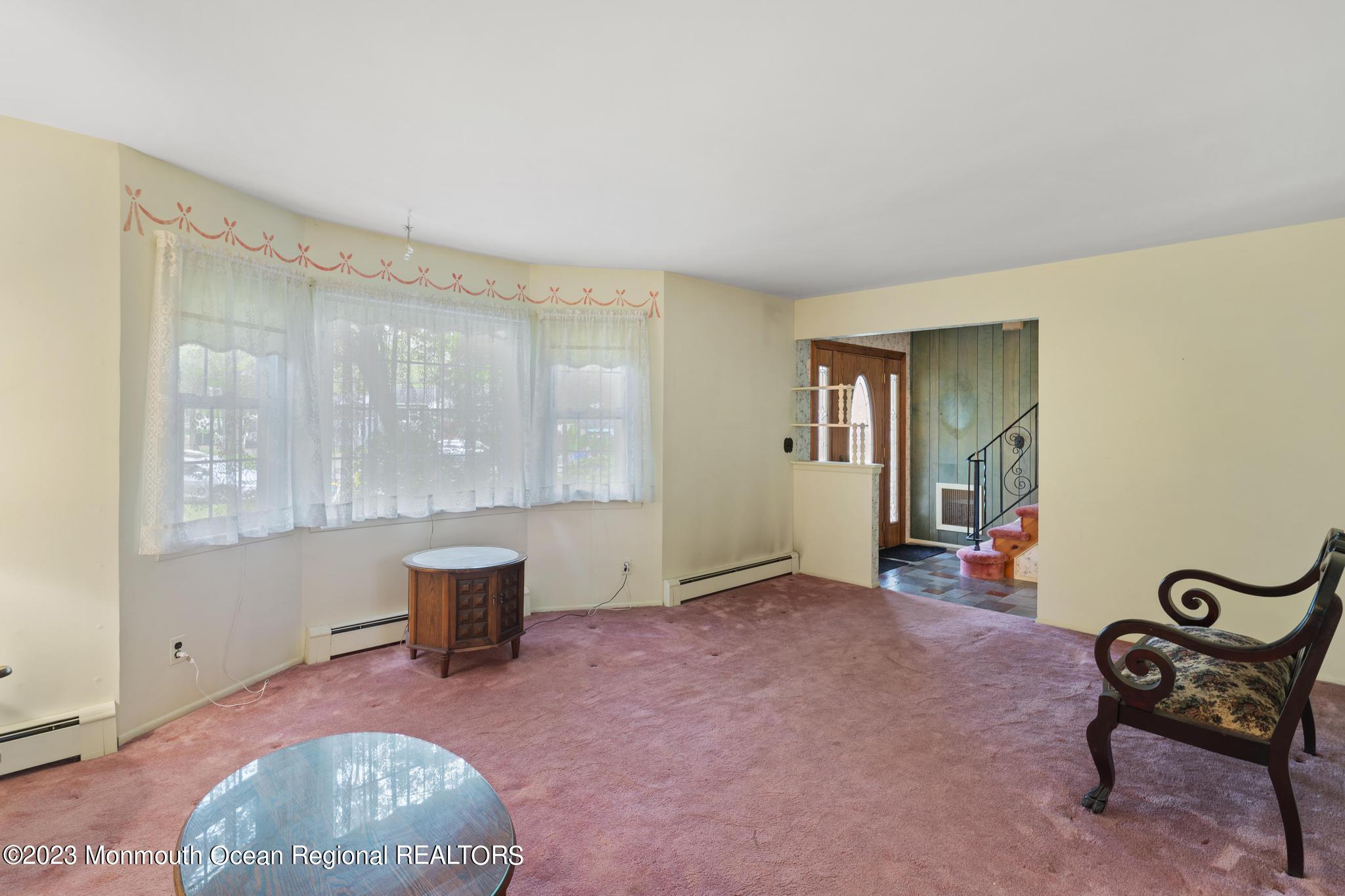 428 Bertha Road Toms River, NJ 08755 - Photo 8 of 35 428 Bertha Rd (8)