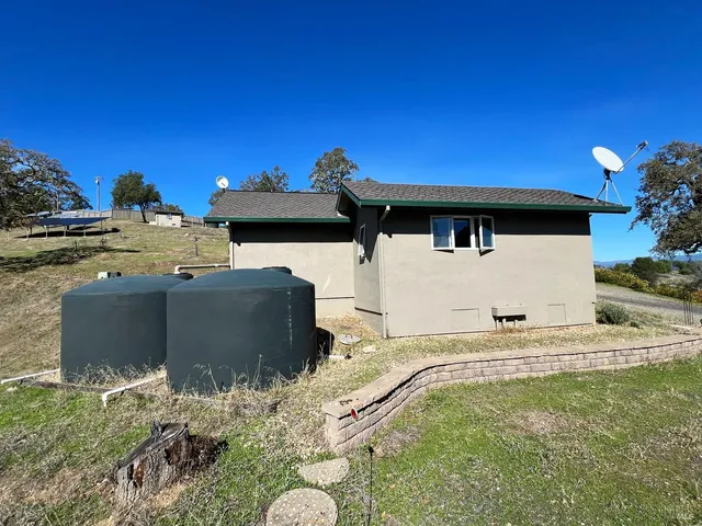 a view of a outdoor space