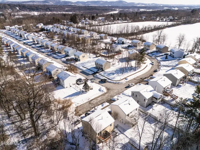 $285,000 | 57 Myer's Lane, Schuylerville, NY 12871