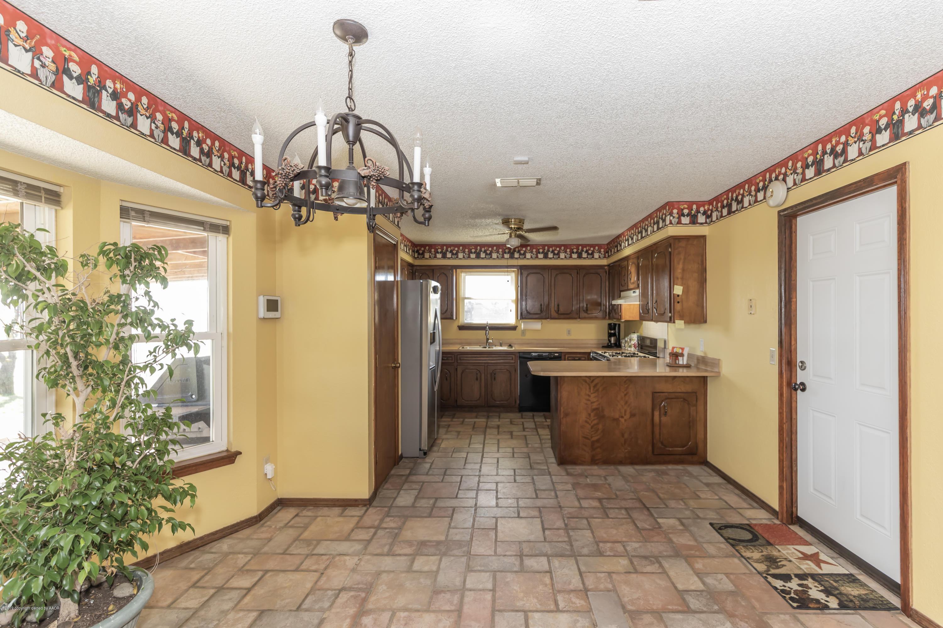 9901 South Blessen Road Amarillo, TX 79119 - Photo 11 of 38 DINING VIEW 3