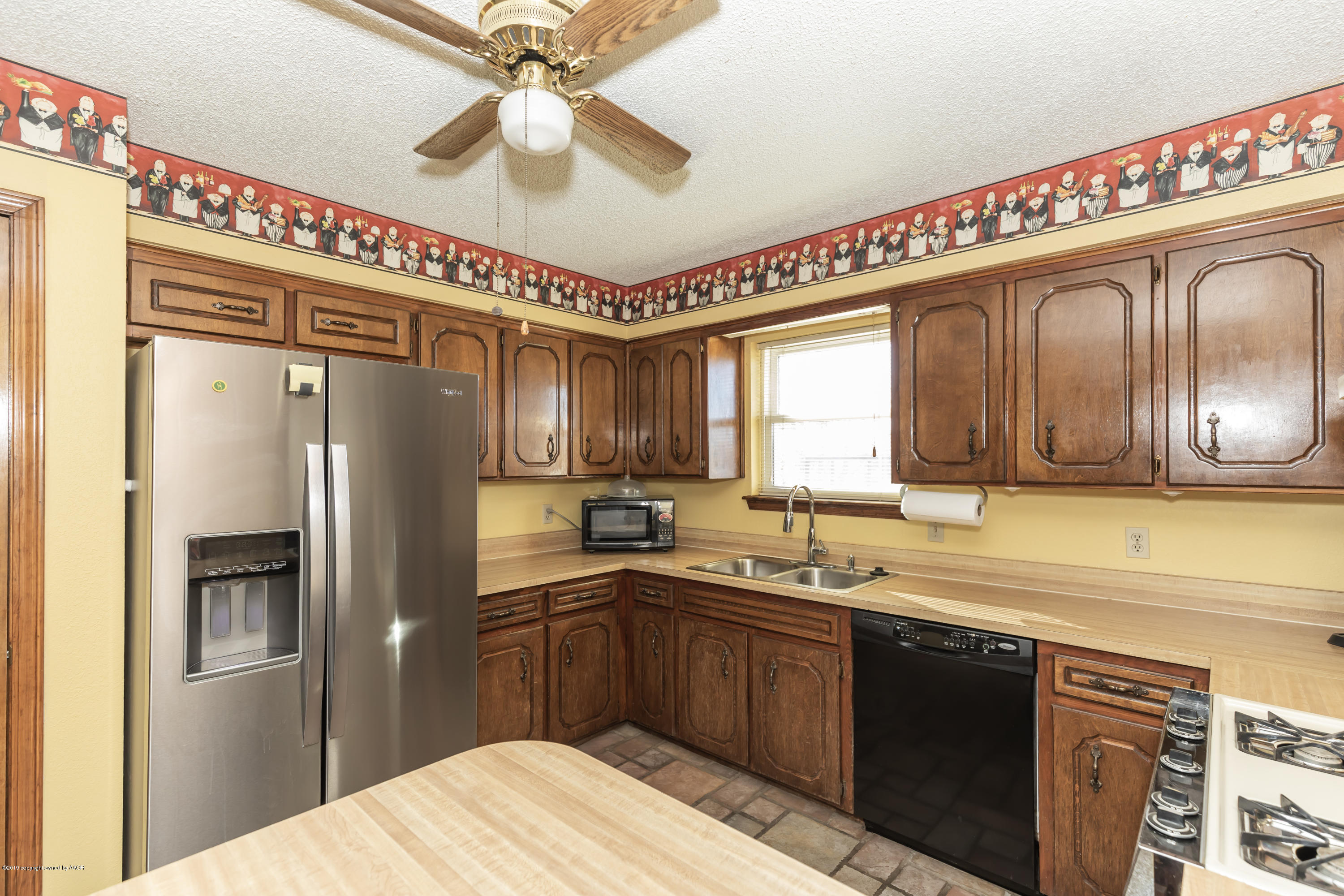 9901 South Blessen Road Amarillo, TX 79119 - Photo 13 of 38 KITCHEN VIEW 2