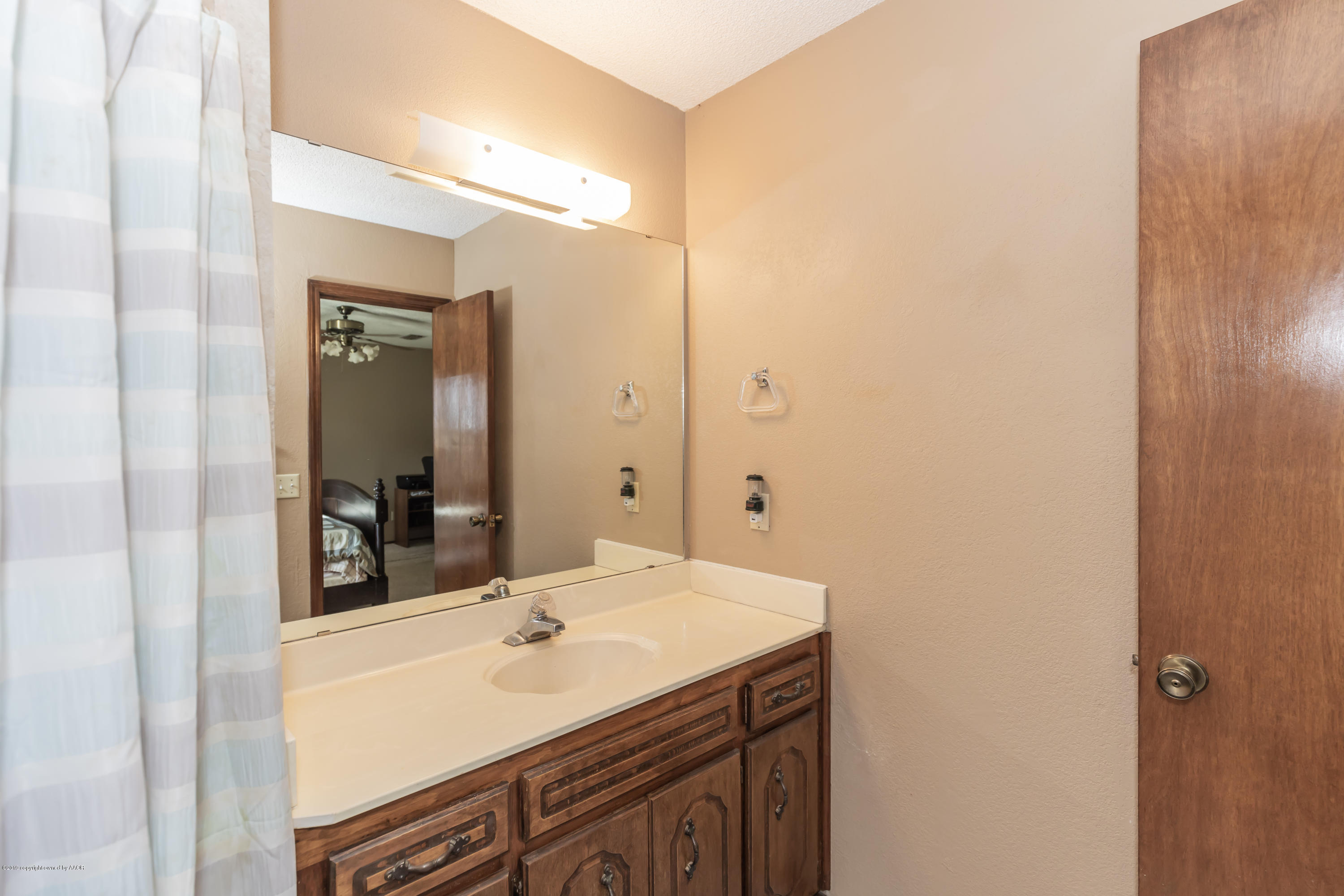 9901 South Blessen Road Amarillo, TX 79119 - Photo 27 of 38 MASTER BATH VIEW 2