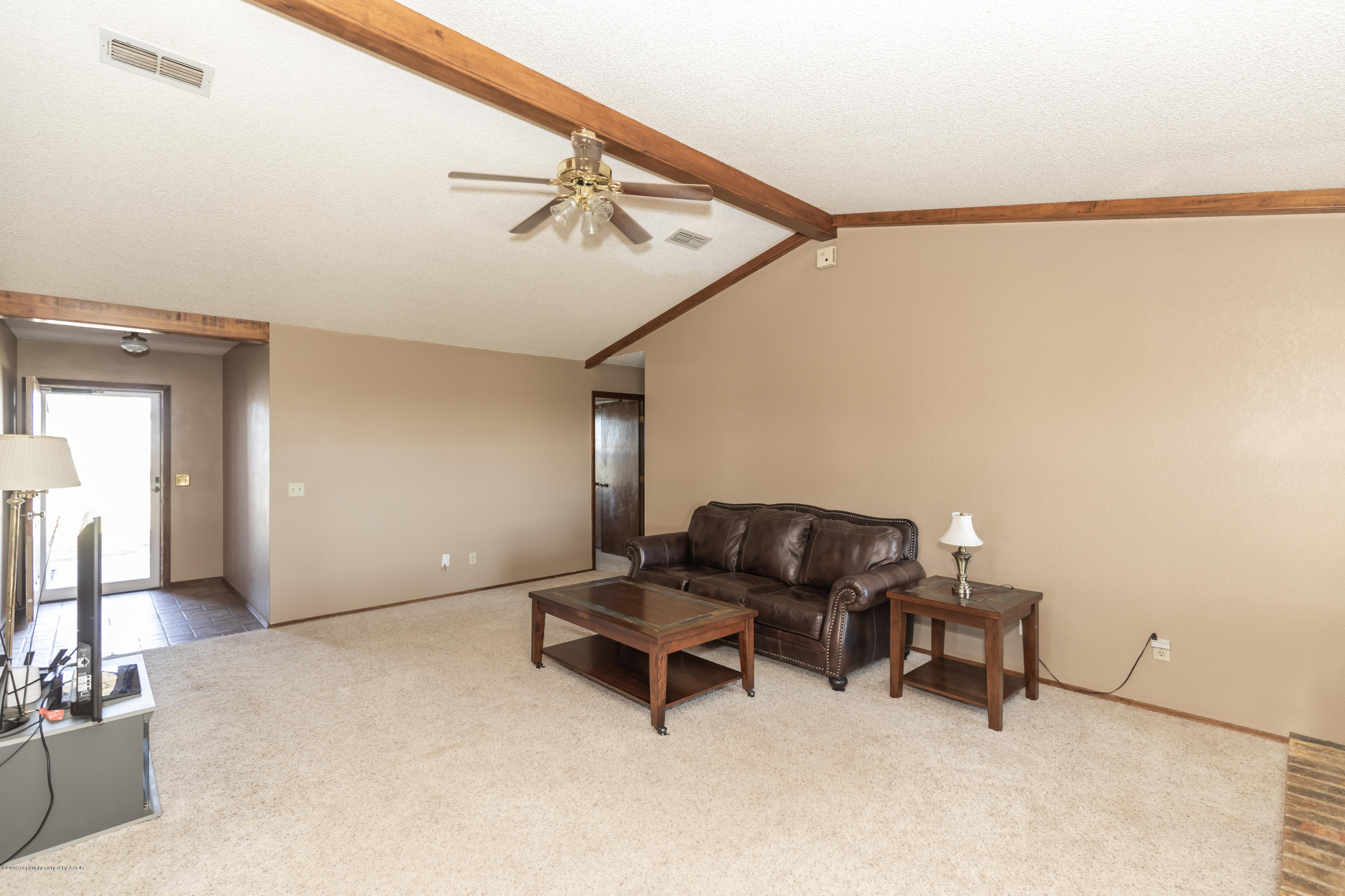 9901 South Blessen Road Amarillo, TX 79119 - Photo 5 of 38 LIVING ROOM VIEW 1