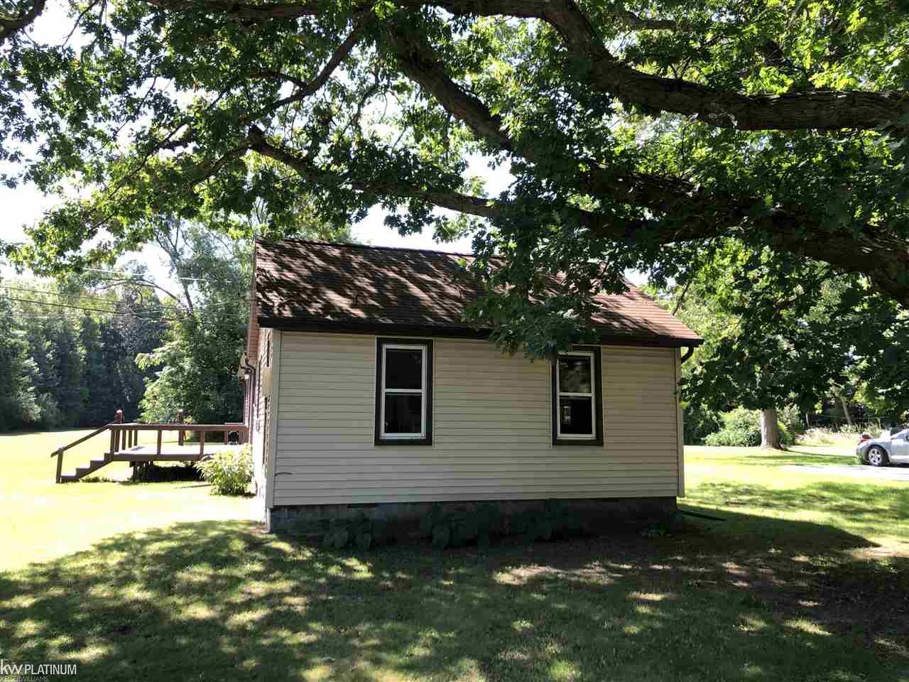 3221 Krafft Road Fort Gratiot, MI 48059 - Photo 26 of 52 50025453-44.JPG