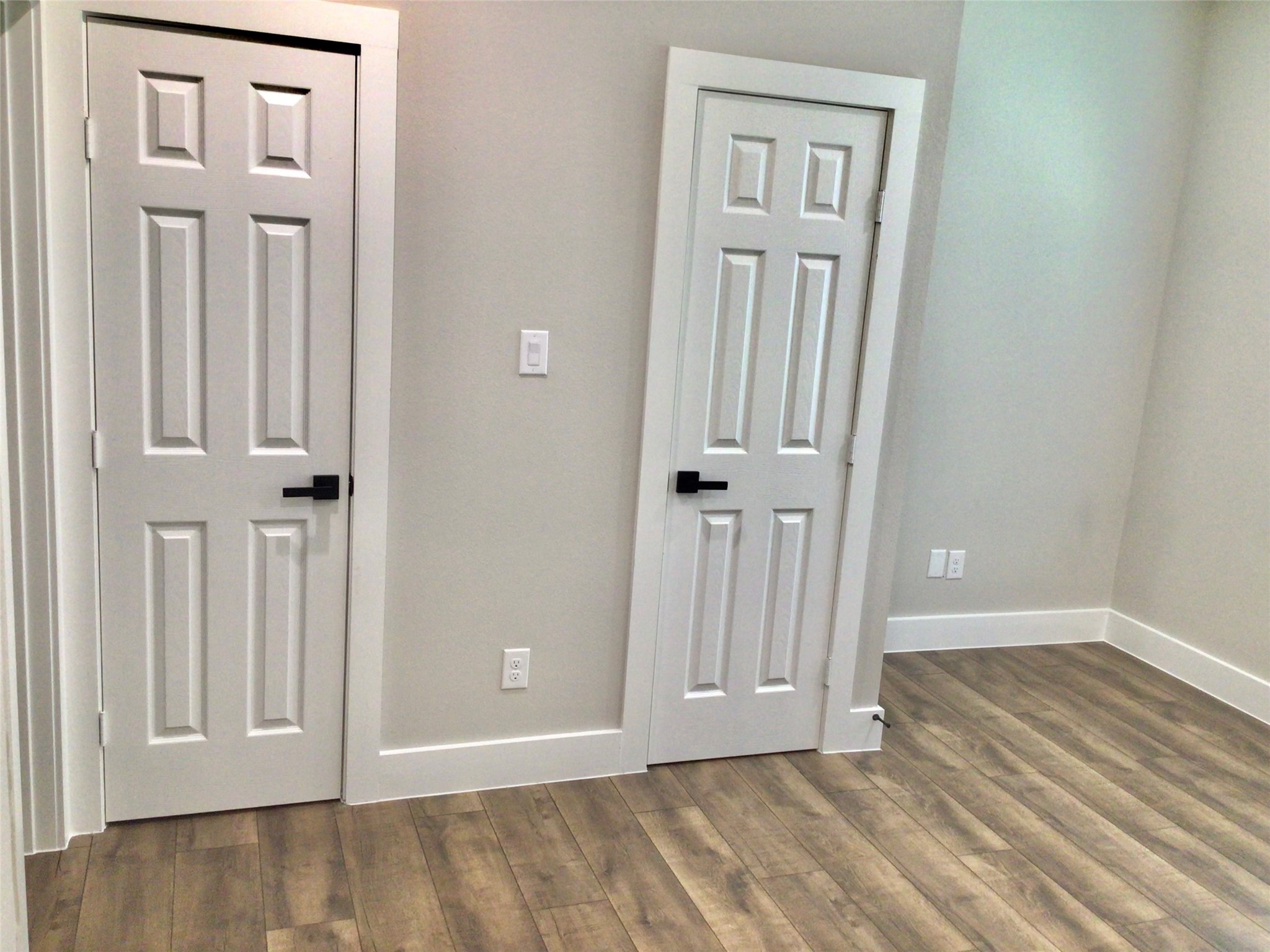 2109 Marnel Road, Unit C Houston, TX 77055 - Photo 20 of 27 an empty room with wooden floor