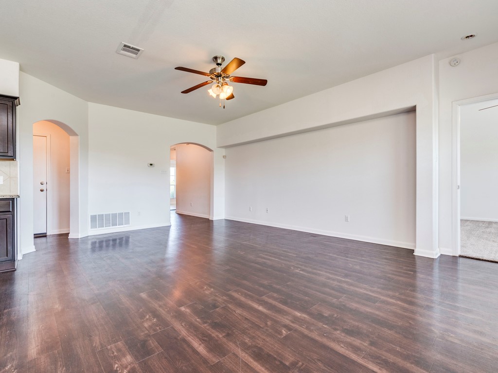 237 Goddard Kyle, TX 78640 - Photo 10 of 31