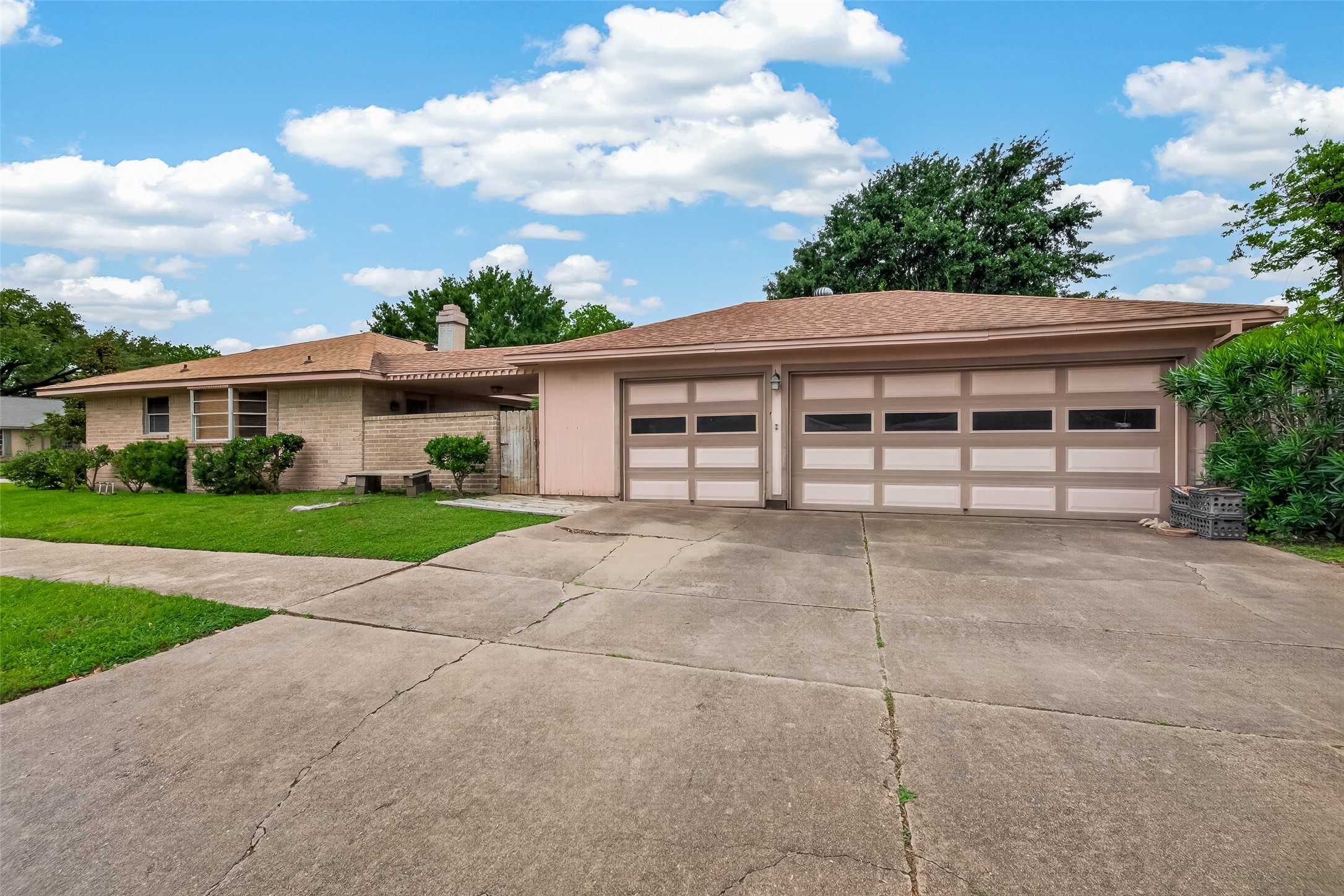 7102 Cerca Court Houston, TX 77086 - Photo 23 of 27