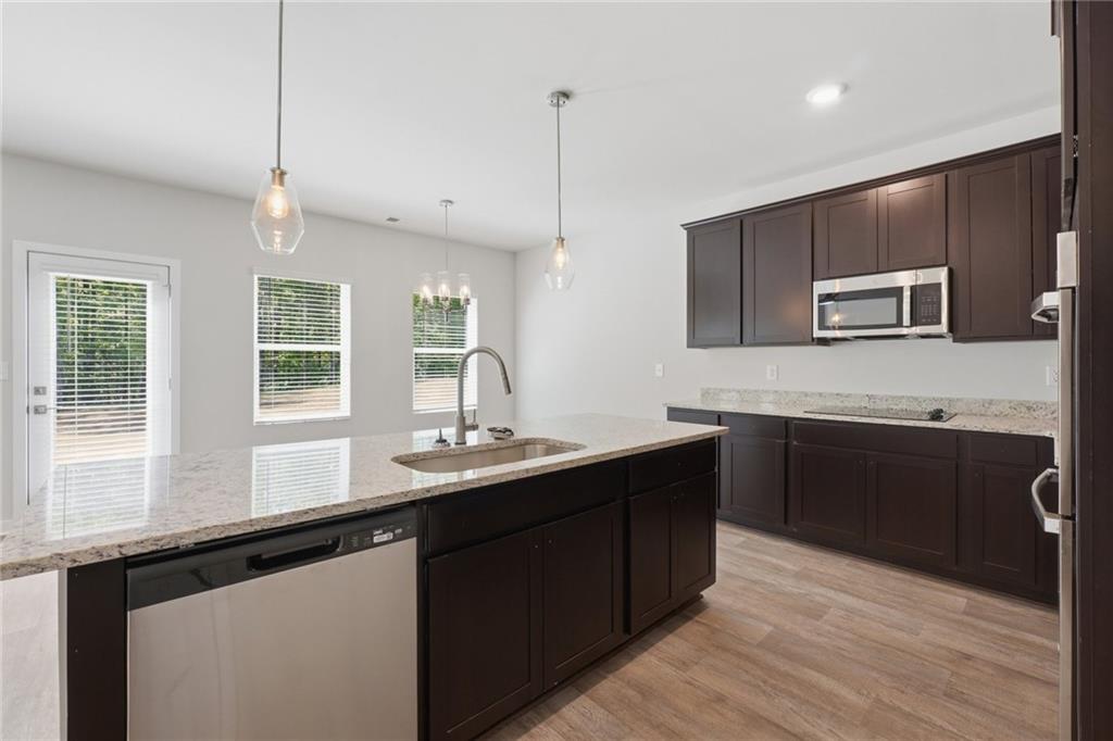 349 Jarrett Street Fairburn, GA 30213 - Photo 7 of 28