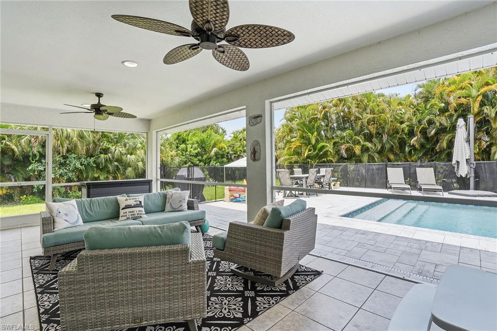 721 Logan Boulevard South Naples, FL 34119 - Photo 27 of 46