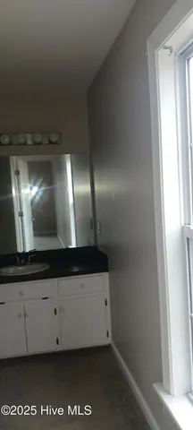 $189,900 | 802 East Country Club Drive, Tarboro, NC 27886