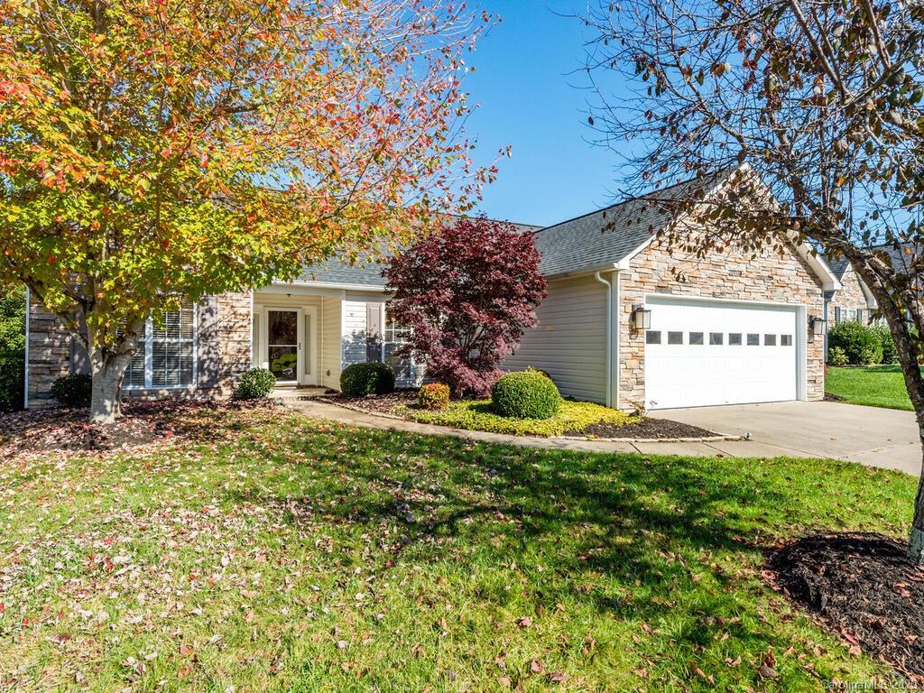 254 Farm Valley Road Fletcher, NC 28732 - Photo 1 of 36 Gallery Image 1