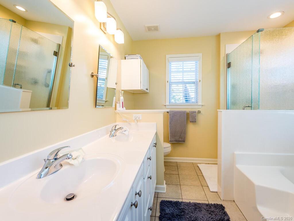 254 Farm Valley Road Fletcher, NC 28732 - Photo 24 of 36 Gallery Image 24