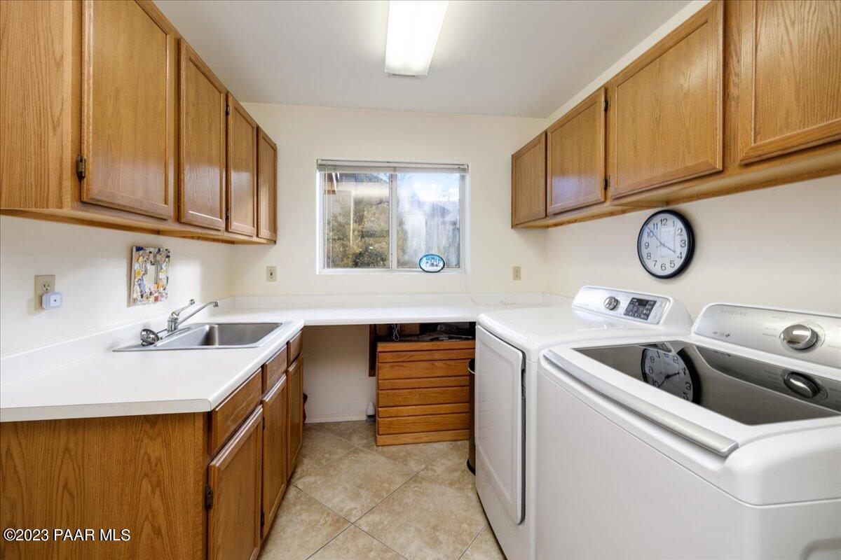 1420 Valley Ranch Circle Prescott, AZ 86303 - Photo 23 of 29 21-Laundry Room