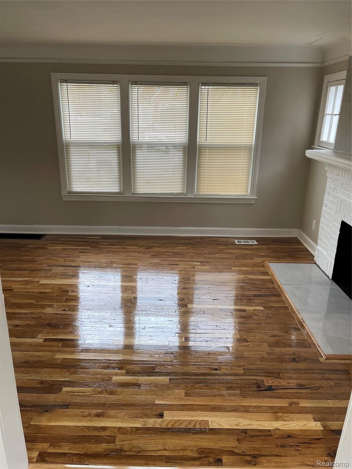 5776 Devonshire Road Detroit, MI 48224 - Photo 7 of 51 gkXslxtCRlegG5ZWehj0yQ.jpg
