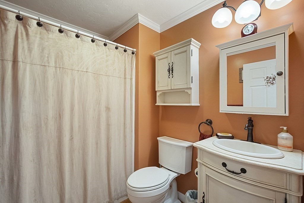 4 Osgood Road Sterling, MA 01564 - Photo 21 of 42