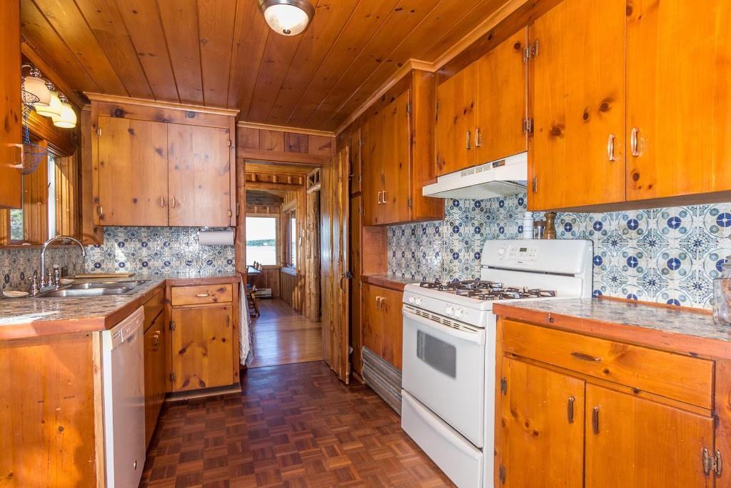 13 Spruce Shores Road East Boothbay, ME 04544 - Photo 17 of 35 Kitchen
