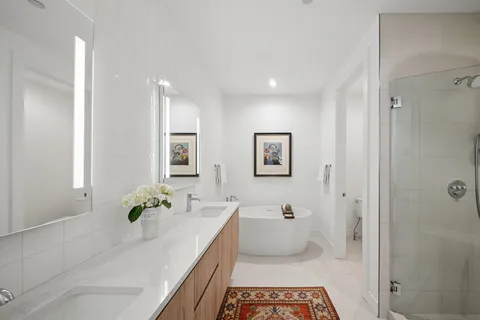 $2,100,000 | 323 South Racine Avenue, Unit PHD, Chicago, IL 60607