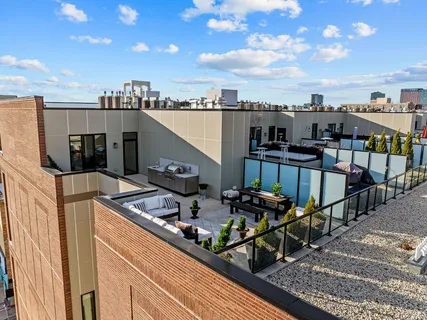 $2,150,000 | 323 South Racine Avenue, Unit PHD, Chicago, IL 60607