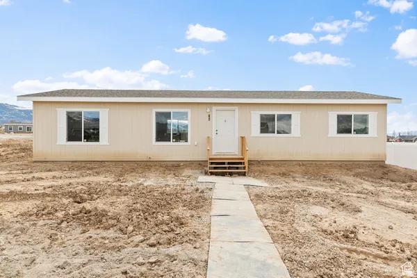 $319,900 | 750 East 400th North, Unit 220, Mount Pleasant, UT 84647