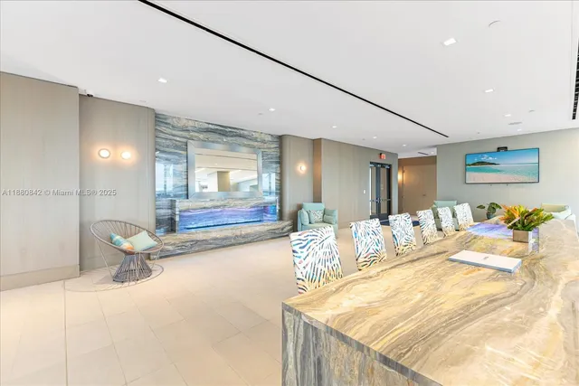 $8,000 | 700 Northeast 26th Terrace, Unit 2605, Miami, FL 33137