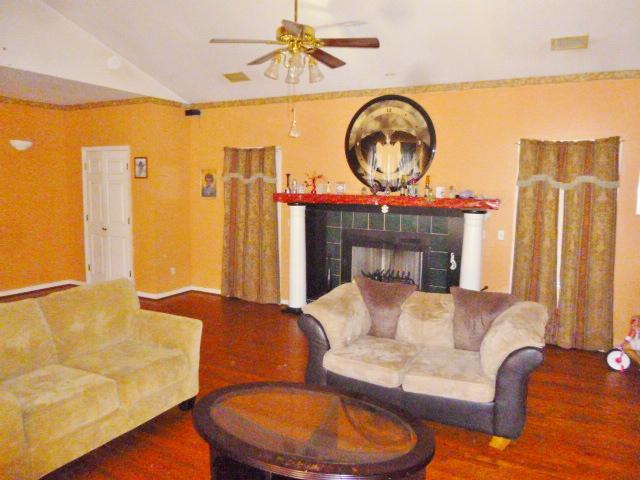 1756 Central Park Road Charleston, SC 29412 - Photo 3 of 17 1756 Central Park Rd (5)