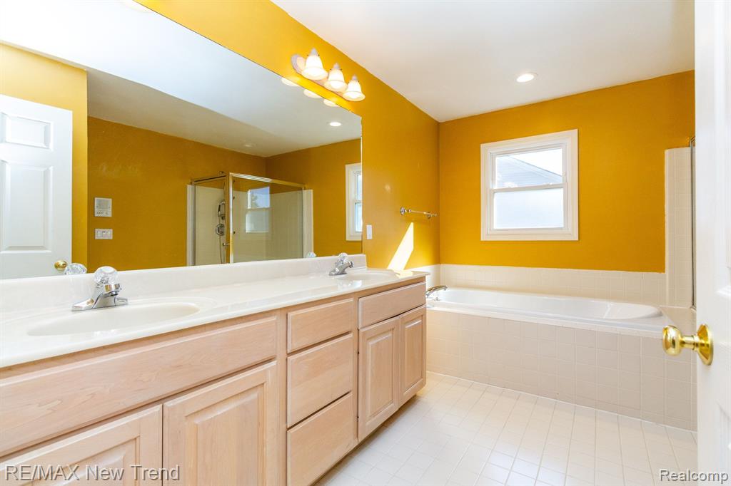 43159 Sandstone Drive Novi, MI 48377 - Photo 24 of 44