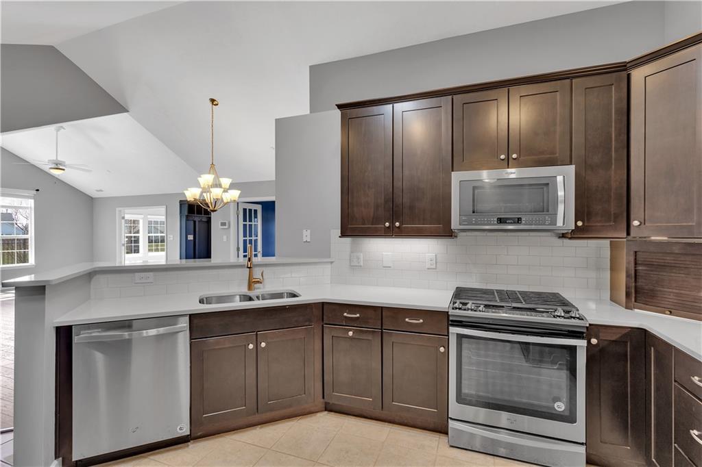 2082 Southview Drive Harmony, PA 16037 - Photo 14 of 37