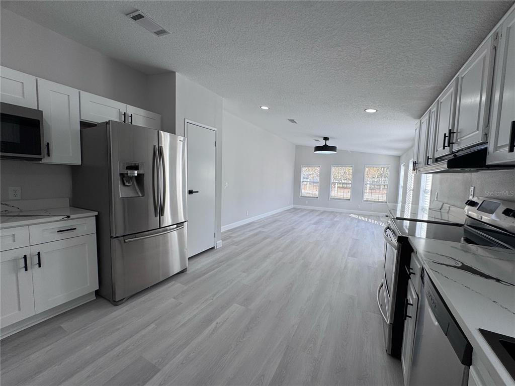 15515 Lancer Road Spring Hill, FL 34610 - Photo 5 of 45