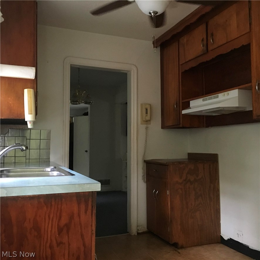 8078 Middlesex Road Mentor, OH 44060 - Photo 14 of 20 Kitchen