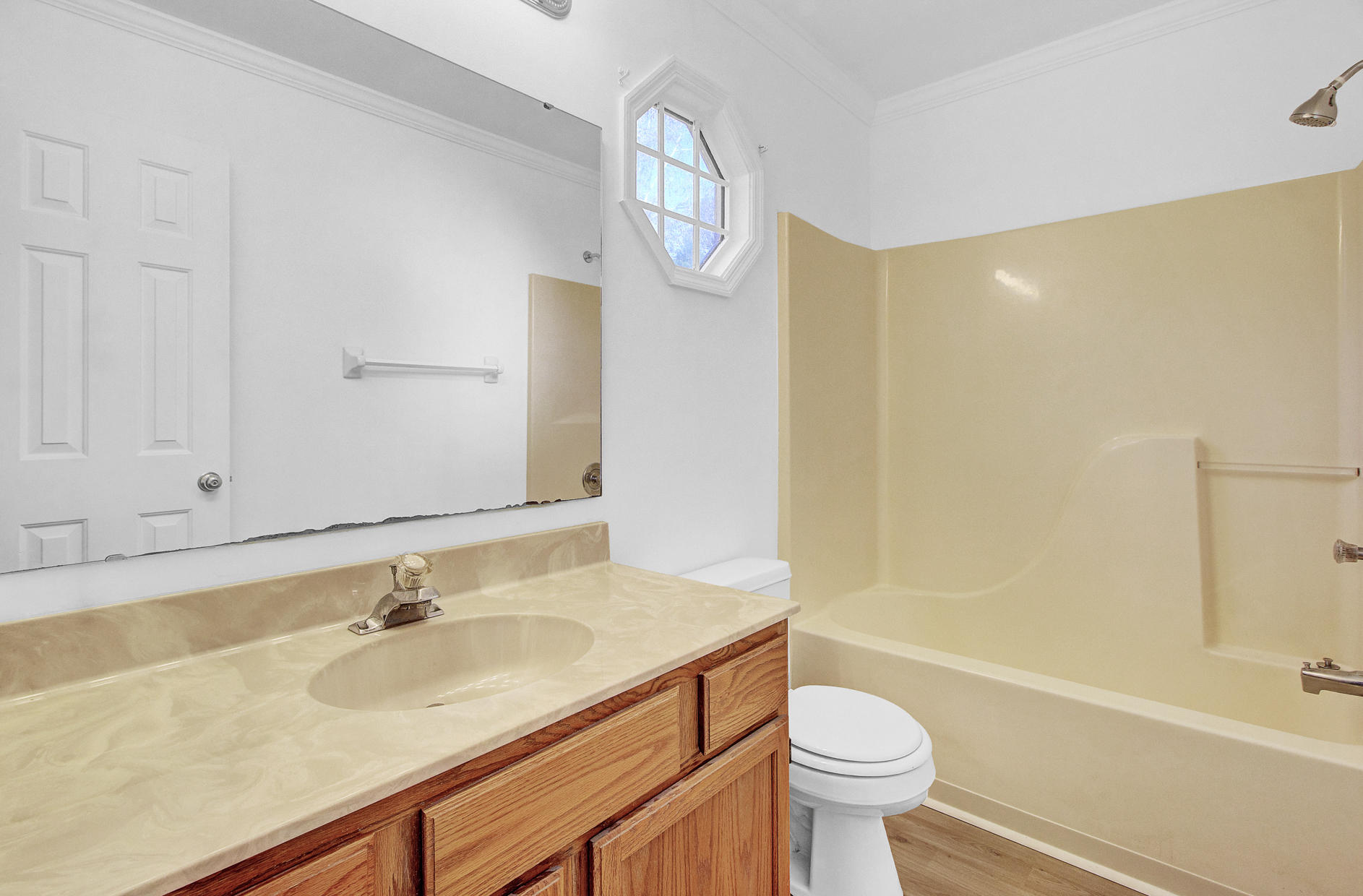 128 Whaler Road Summerville, SC 29485 - Photo 31 of 45 Upstairs Shared Bath