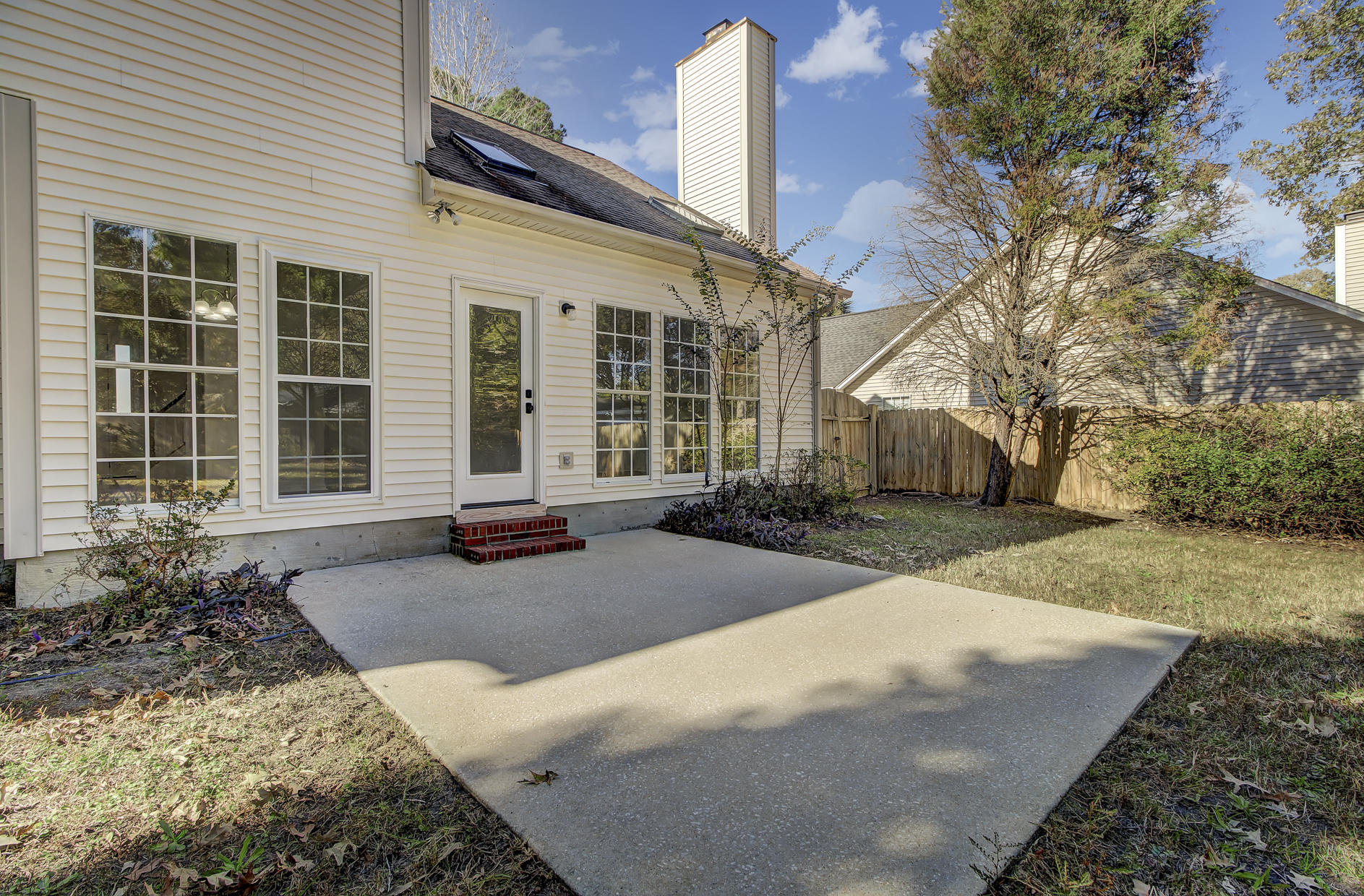 128 Whaler Road Summerville, SC 29485 - Photo 40 of 45 Back patio