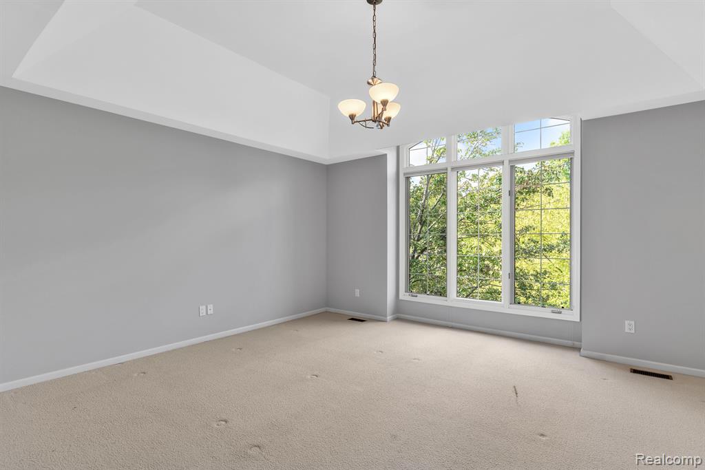 1691 Spring Creek Drive Rochester Hills, MI 48306 - Photo 41 of 78