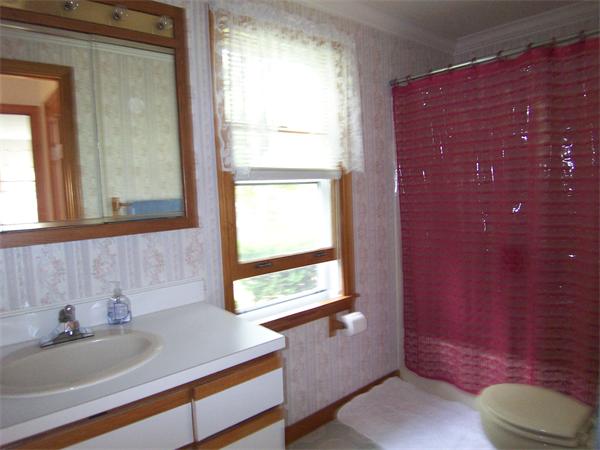 9 Lennox Road Yarmouth, MA 02673 - Photo 18 of 30 Gallery Image 18