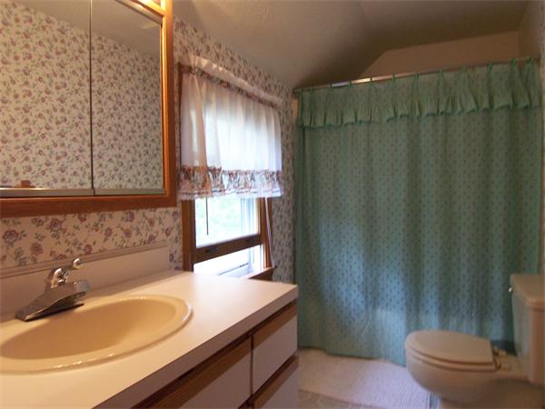 9 Lennox Road Yarmouth, MA 02673 - Photo 21 of 30 Gallery Image 21