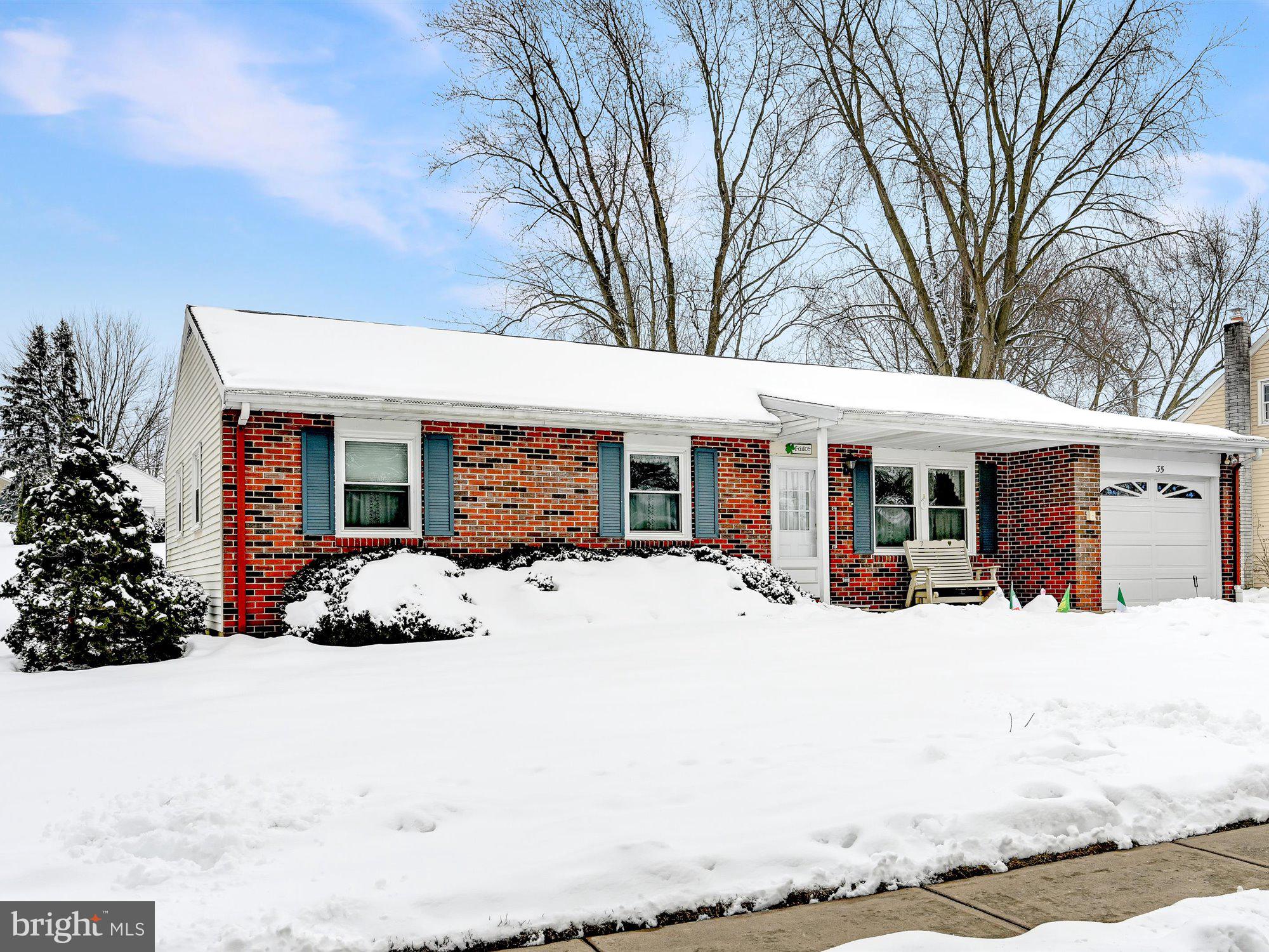 35 South Oak Street Lititz, PA 17543 - Photo 3 of 26 V3