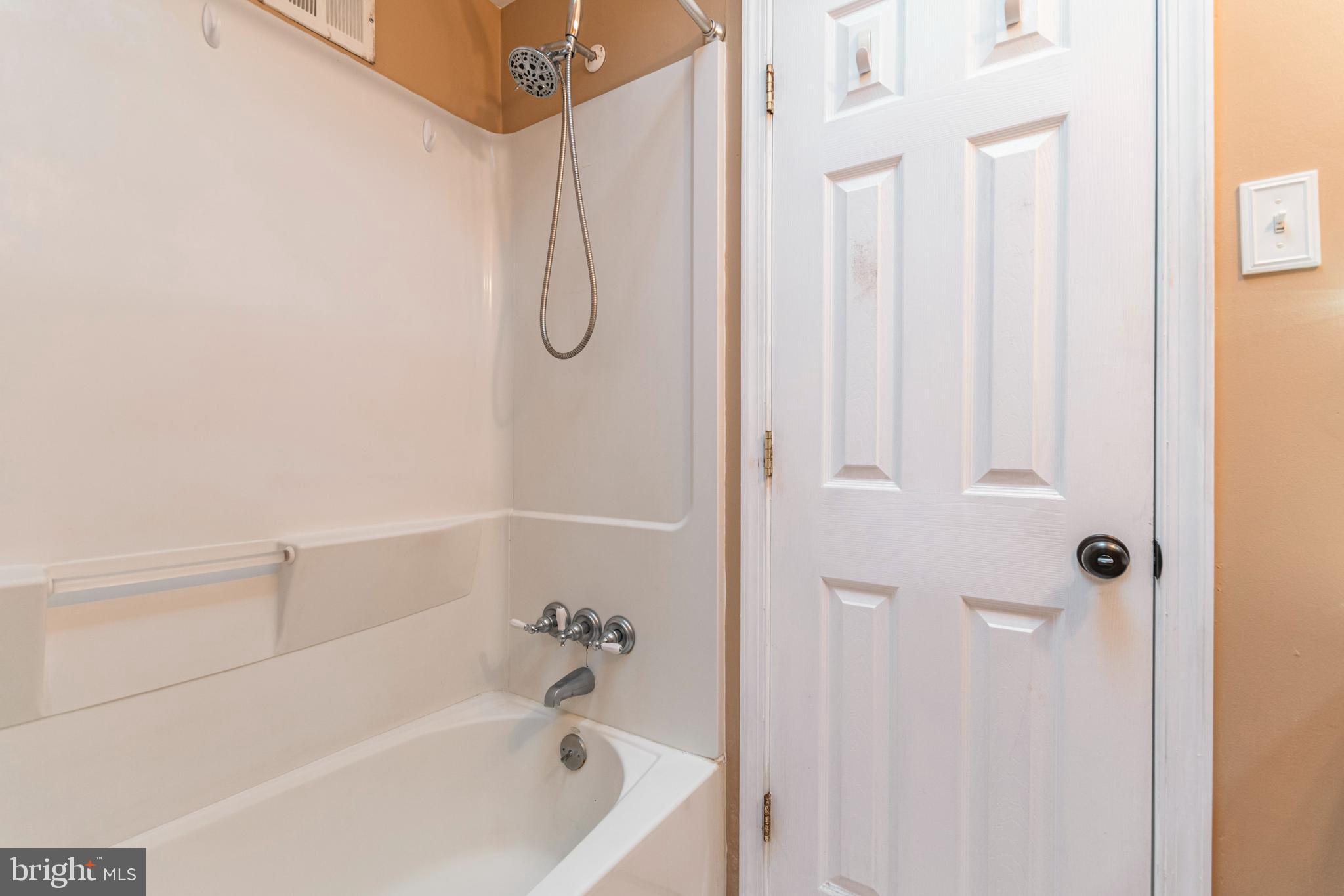 3506 Vinton Road Philadelphia, PA 19154 - Photo 30 of 35