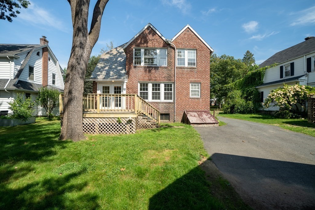 35 Bronson Terrace Springfield, MA 01108 - Photo 38 of 39 a front view of a house with a yard