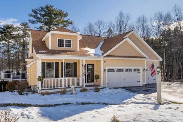 $700,000 | 67 Port Way, Laconia, NH 03246