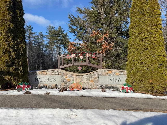 $700,000 | 67 Port Way, Laconia, NH 03246