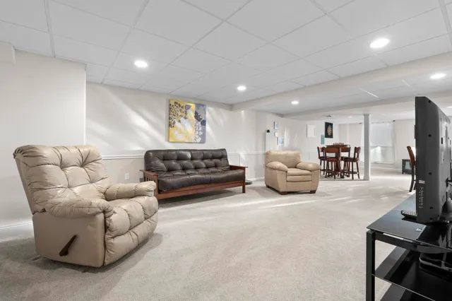 $700,000 | 67 Port Way, Laconia, NH 03246