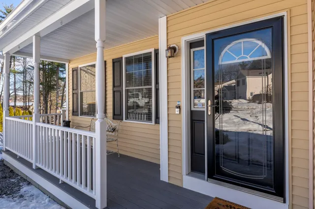 $700,000 | 67 Port Way, Laconia, NH 03246