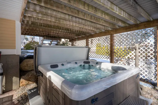 $700,000 | 67 Port Way, Laconia, NH 03246