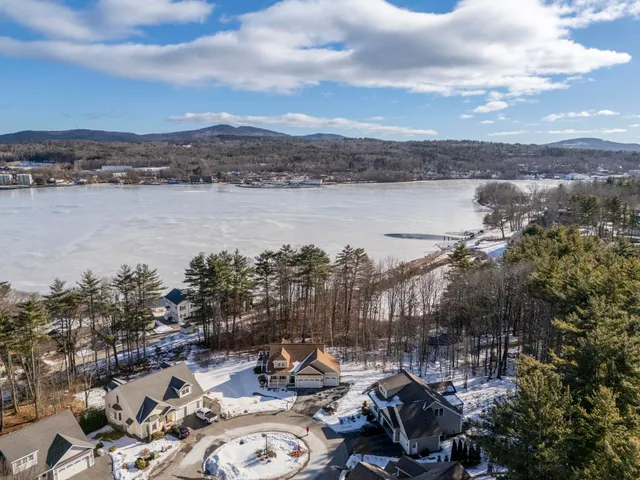 $700,000 | 67 Port Way, Laconia, NH 03246