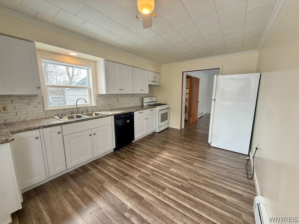 2646 Youngstown Lockport Road Porter, NY 14131 - Photo 15 of 34